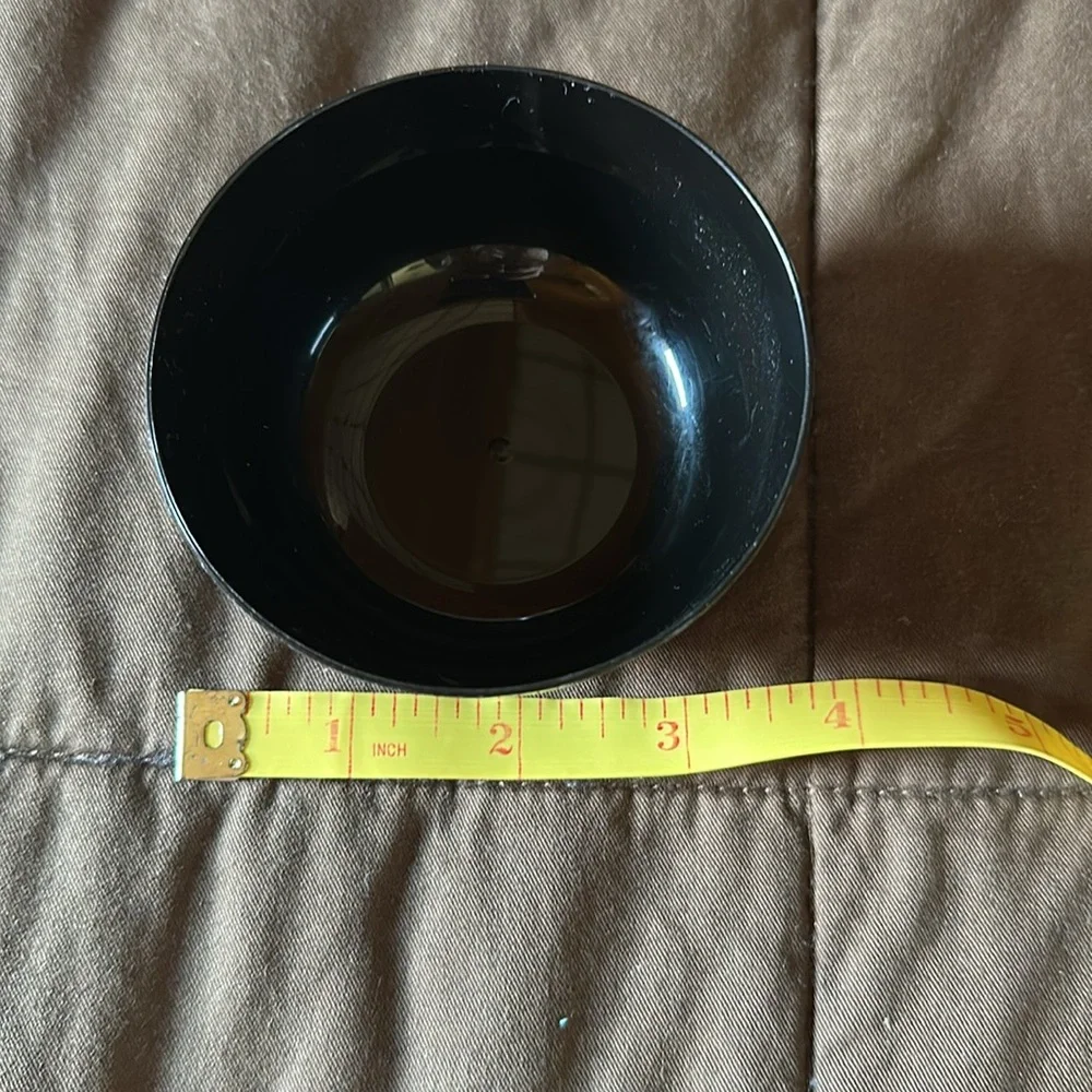 Sally Beauty Hair Color & Highlighting Plastic Measuring Beaker & Mixing Bowl